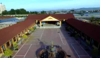 Baishawan Shengshui Jin'an Holiday Hotel
