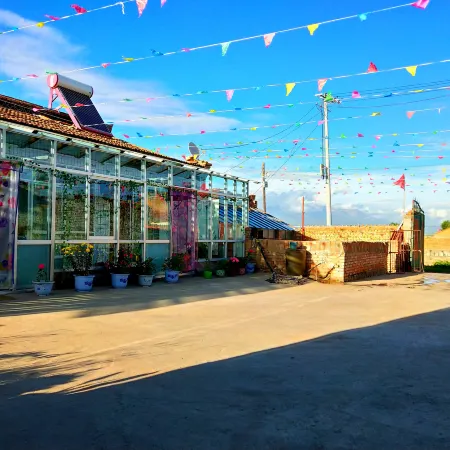 Shili Chunfeng Youcaihua Inn