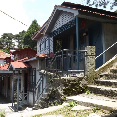 Yayixuan Inn