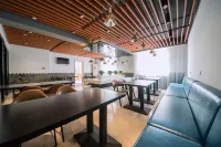 Kaju Select Hotel (Chaohu Yuxi Road)