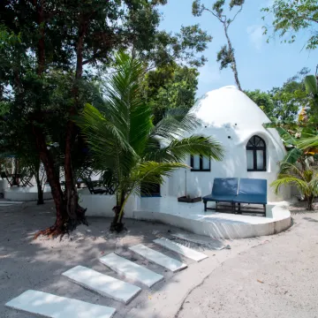 Moonlight Resort Hotels near Koh Rong Sanloem