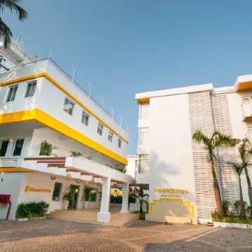BloomSuites l Calangute