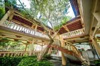 Fengwan Hot Spring Resort Hotels near Xiaokeng National Forest Park