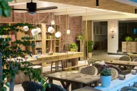 Ningbo xiangyang house tea theme b&b Hotels in Five Dragon Pools (Wulong Tan) Scenic Area