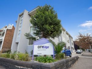 City Edge East Melbourne Apartment Hotel