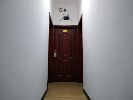 Huaning Heying Hotel