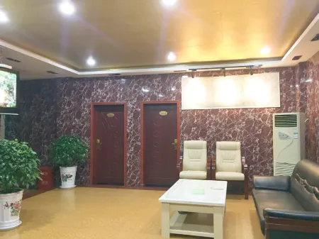 Linshui Fucheng Business Hotel