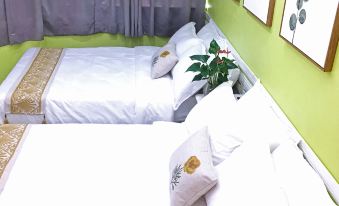 SHINE INN (TST Metro Station B1 Exit)