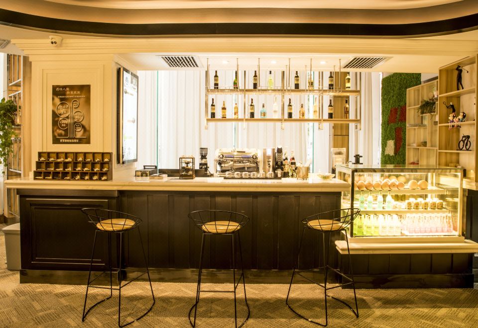 3. 진타이즈자 호텔..