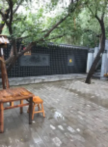 Jingtai Yuebinlou Inn