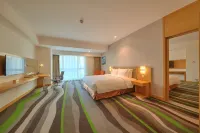 Holiday Inn Express Tangshan (Aegean Shopping Center Branch) Hotels near Yuanyang City