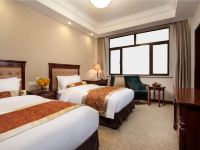 上海金门大酒店 - 标准双床房