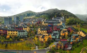 Yijian Snow View Villa