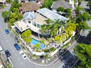 Luxury Bungalow with Private Pool