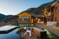 Hualou Love Songs Wuhu Banshan Sunshine Boutique Inn Hotels in Yanyuan