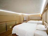 奥因斯公寓(广州南站敏捷店) - 温馨复式双床套房
