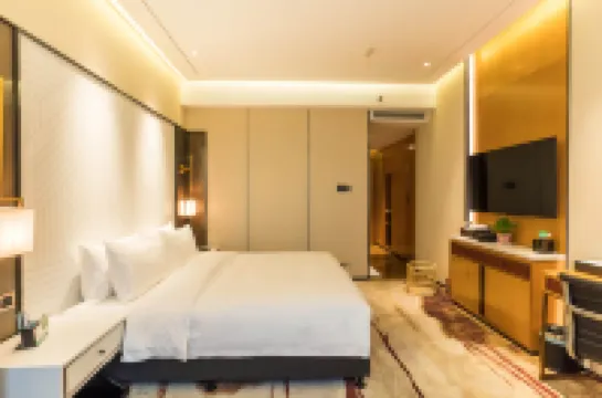 Brandi Hotel Hotels near Lotus Flower Wonderland (Sanshui Lotus World)