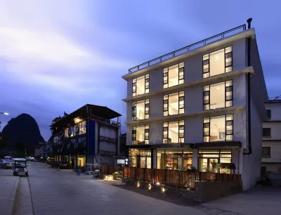 Yangshuo Exceptional Homestay Hotell i 