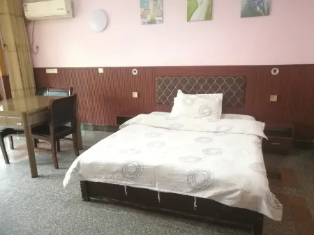 Yongfeng Xinghui Hotel Отели рядом с достопримечательностью «Enjiang Ancient City»