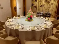 Royal Regent Hotel - breakfast