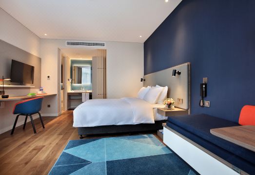 Holiday Inn Express Facilities