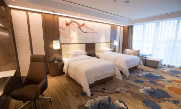 Kamston International Hotel