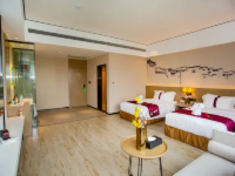 Jinshi Business Hotel (Wanning Shimei Bay Wangfujing duty-free port store) Hotels in Wanning