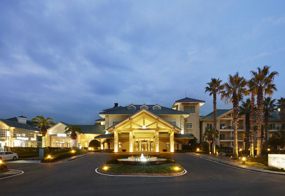 2. 스위트호텔 제주..