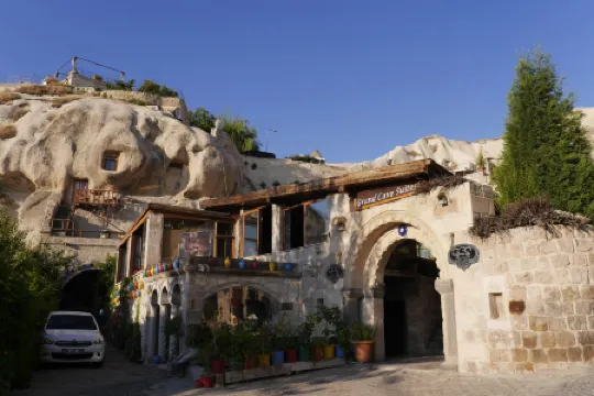 Antique Terrace Cave Suites
