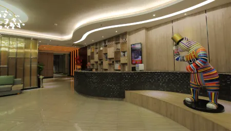 365 Chain Hotel (Meizhou Jiangnan) Отели рядом с достопримечательностью «Dongshan Academy»