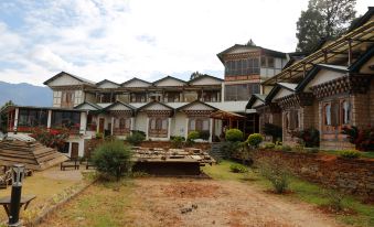 Hotel Vara - Housity