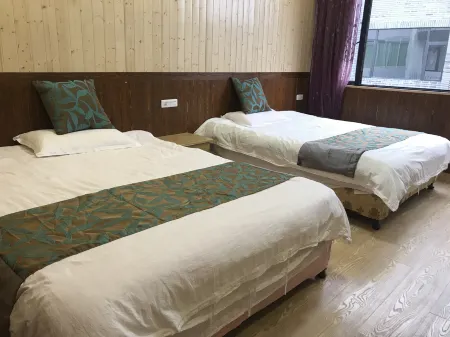 Wencheng Azhu Homestay Отели рядом с достопримечательностью «Anfu Temple (liubowengulilvyoujingqu)»