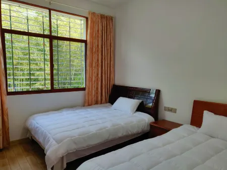 CZGYLBXNZ Отели рядом с достопримечательностью «Gaoyi Mountain Tourism Resort»