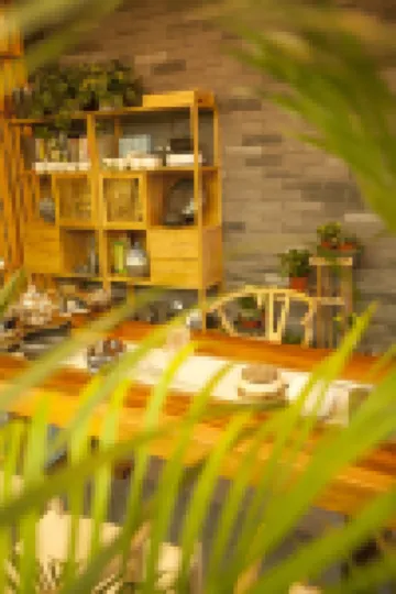 Dandong Yi Inn (Yalujiang Broken Bridge Branch)