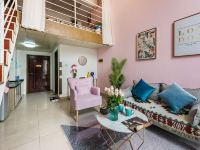 成都Awey星辰工作室公寓 - 粉色质感复式大床房
