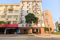 Cenxi Marlborough Hotel Hotels near Tian Long Ding Mountain Park