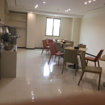 Wagtai Comfort Inn
