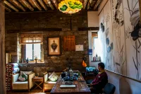 Daocheng Yading Shangri-La Town Four Seasons Lotus Inn