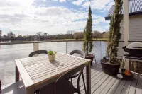 Lakeside Villas at Crittenden Estate Hotels in Dromana