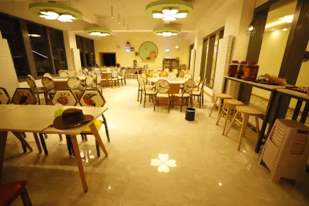 Yunmo Art Hotel Отели рядом с достопримечательностью «Xiannairi»