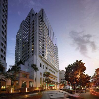 G Hotel Gurney Отели рядом с достопримечательностью «Набережная Герни-драйв»