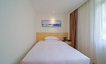 Chang Xing Hotel (Guangzhou Baima Garment City Railway Station Metro)