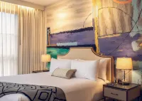 Sophy Hyde Park Hotels near The University of Chicago