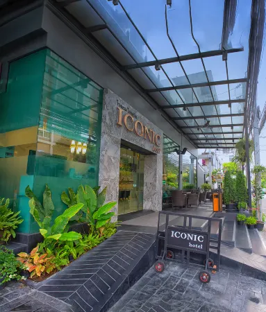 Iconic Hotel Chatuchak Отели рядом с достопримечательностью «Insi Chantharasathit Stadium»