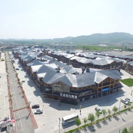 Tianhe Holiday Hotel (Changbai Mountain West Scenic Area Ticket Office Branch)