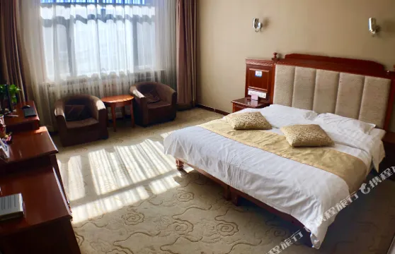 巴林左旗振東假日賓館