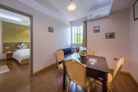 Floral Hotel · Yongjia Big House hotel (Furong Ancient Village Lishui Ancient Street) Отели рядом с достопримечательностью «Lishui Ancient Street»