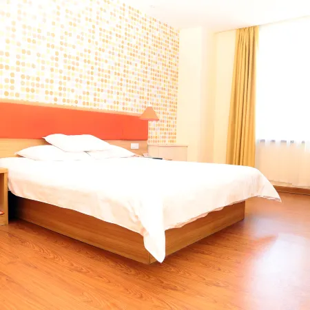 Homeinn Hotel (Qian'an Mingfeng Street)