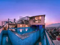 Hotel Sabrina Kathmandu ブダニールカンタのホテル