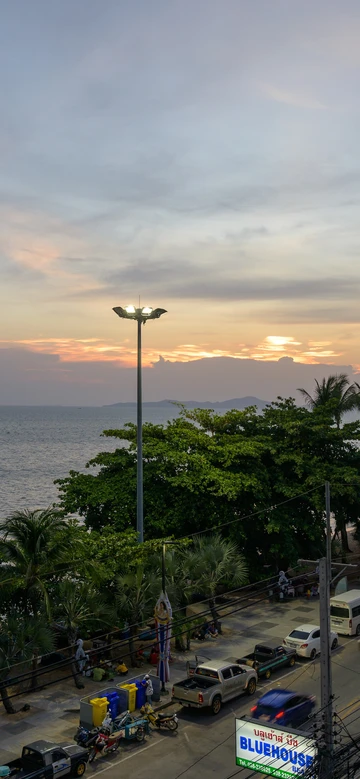 รูปภาพของควอร์เตอร์ 09 บีช